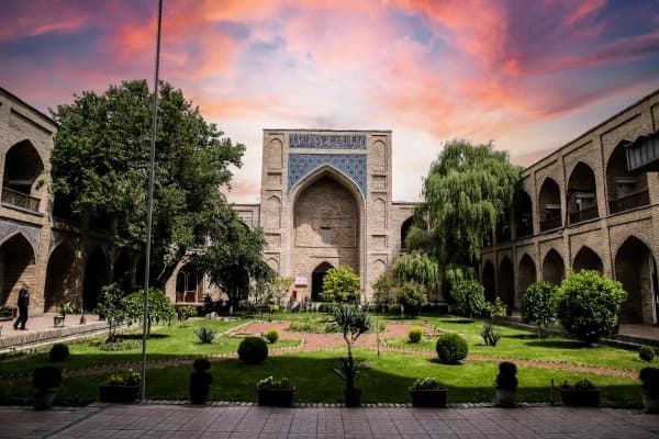 DAY 2 — TASHKENT (LIGHT PILGRIMAGE)